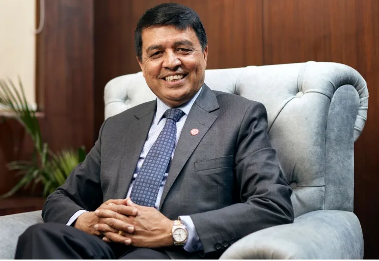 'फेरि उठ्नुछ, अघि बढ्नुछ, निर्माण गर्नुछ र हाम्रा साहस र आत्मबलले भविष्यको पुस्तासम्म नै प्रेरणा छर्नुछ'