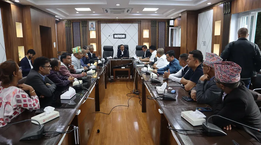 पीपीए खुलाउन इप्पानको माग, बजार छैन भन्दै बिजुली उत्पादन रोक्नु हुँदैन : ऊर्जामन्त्री