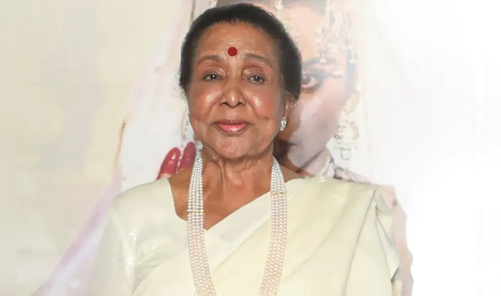 भारतीय  चर्चित गायिका आशा भोसलेको निधन