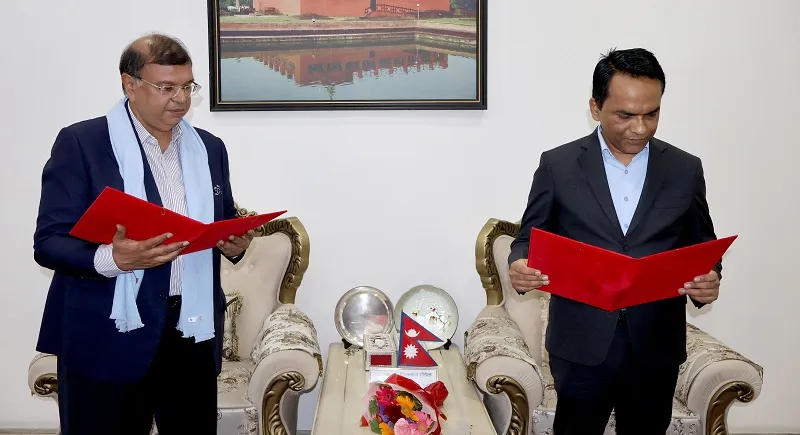 एनआईसी एशिया बैंकको अध्यक्षमा अशोक कुमार अग्रवाल, गभर्नरसमक्ष लिए शपथ