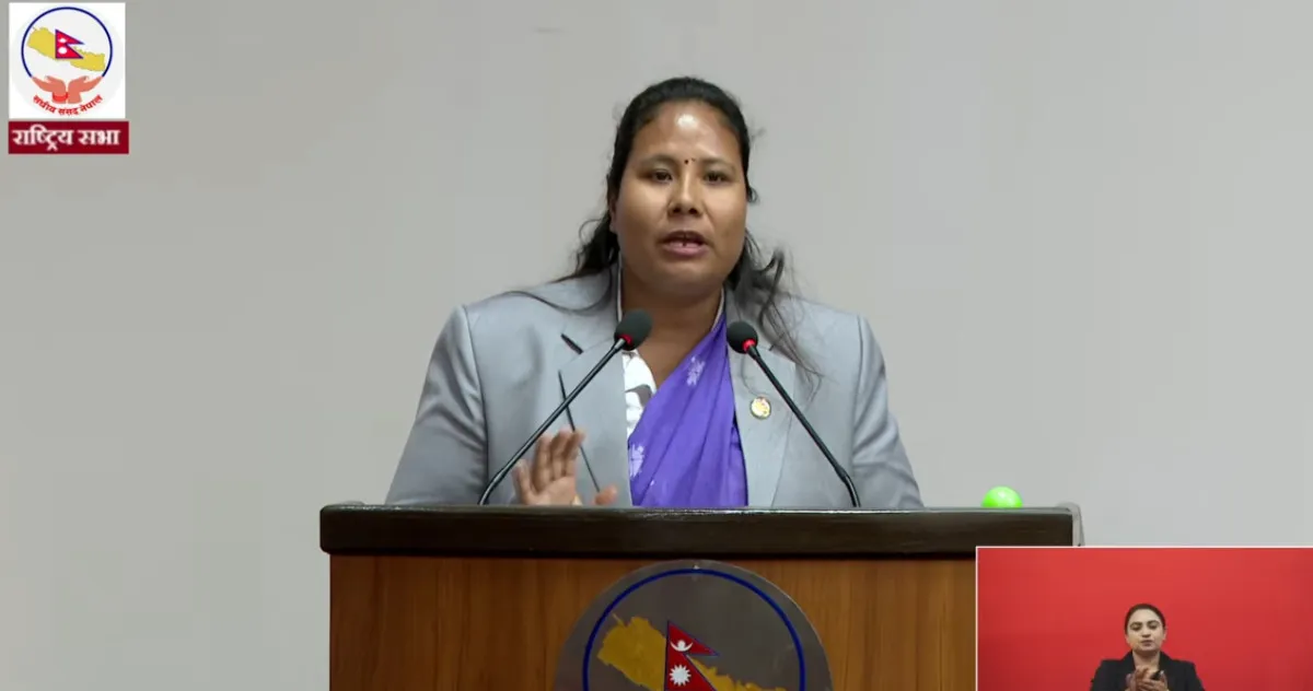 सरकारसँग १ लाख ३८ हजार मेट्रिक टन मल मौज्दात, सिजनमा अभाव हुन नदिने मन्त्री चौधरीको प्रतिबद्धता