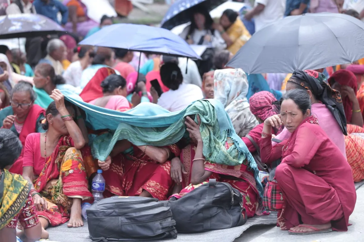 माईतीघरमा लघुवित्त पीडितको सामुहिक आमरण अनशन जारी (तस्बिरहरु)