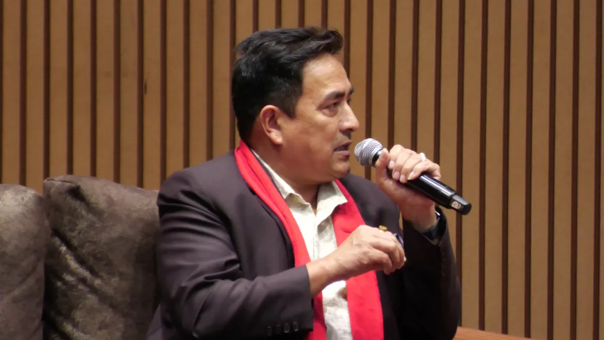 'डेढ खर्ब विकासमा खर्च गरेर अर्थतन्त्र चलायमान बनाउने सरकारको सोच गलत'