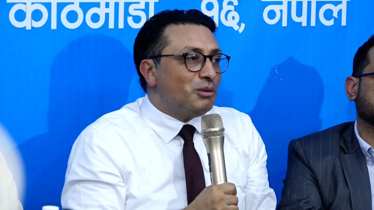 सरकार लोकरिझ्याइँको लागि सेयर बजारलाई ‘बम्प’ गरेर ‘डम्प’ गर्न आएको होइनः अर्थमन्त्री वाग्ले